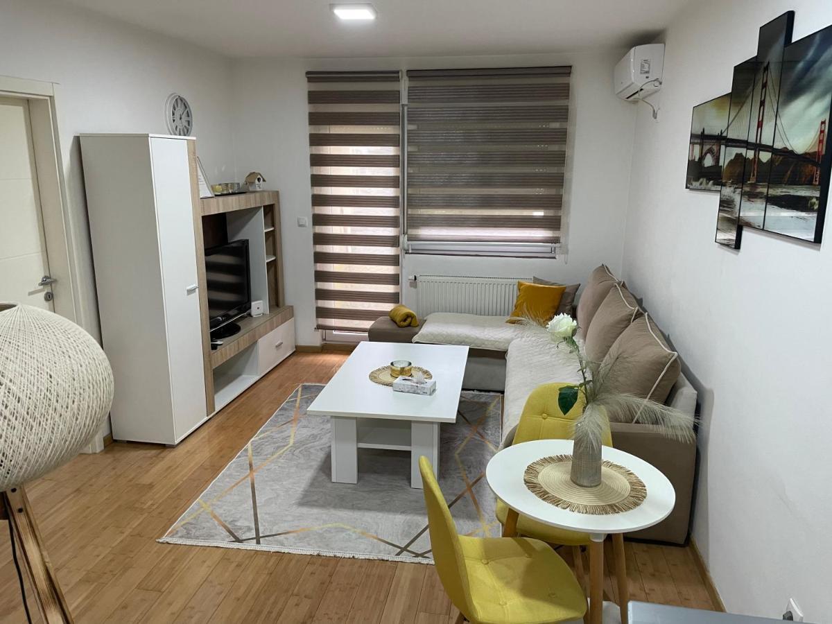 Apartman Royal 1 Doboj Exterior photo